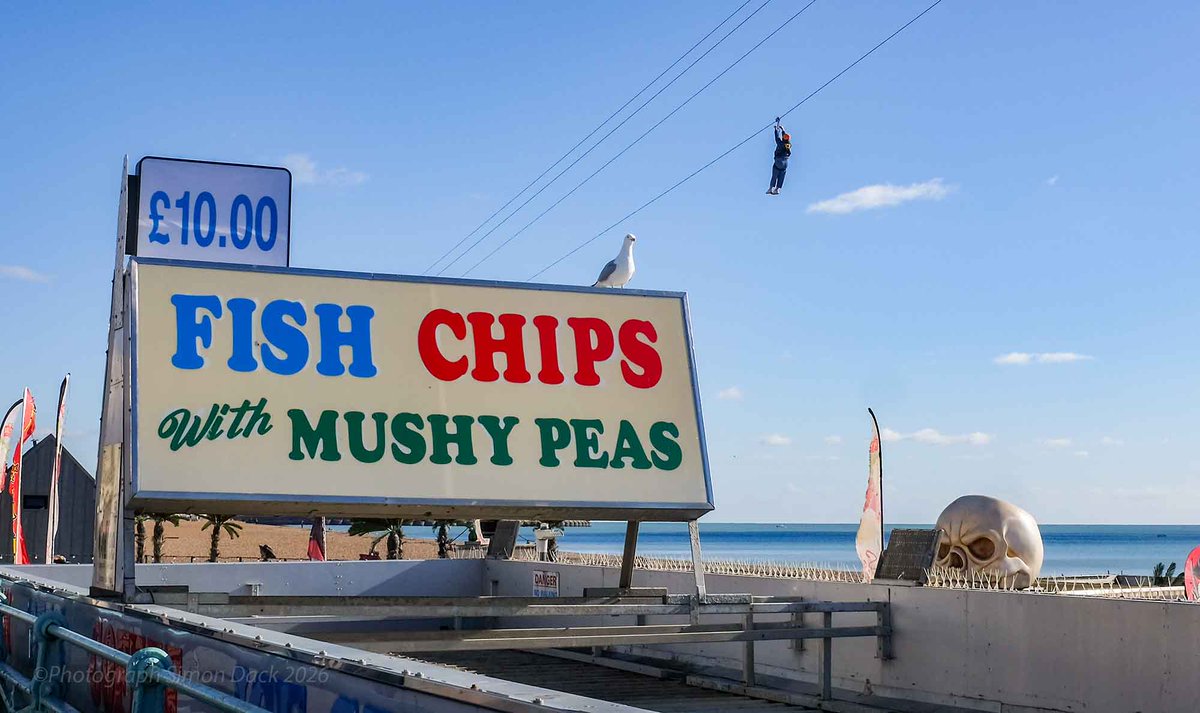 Simon Dack tweet media