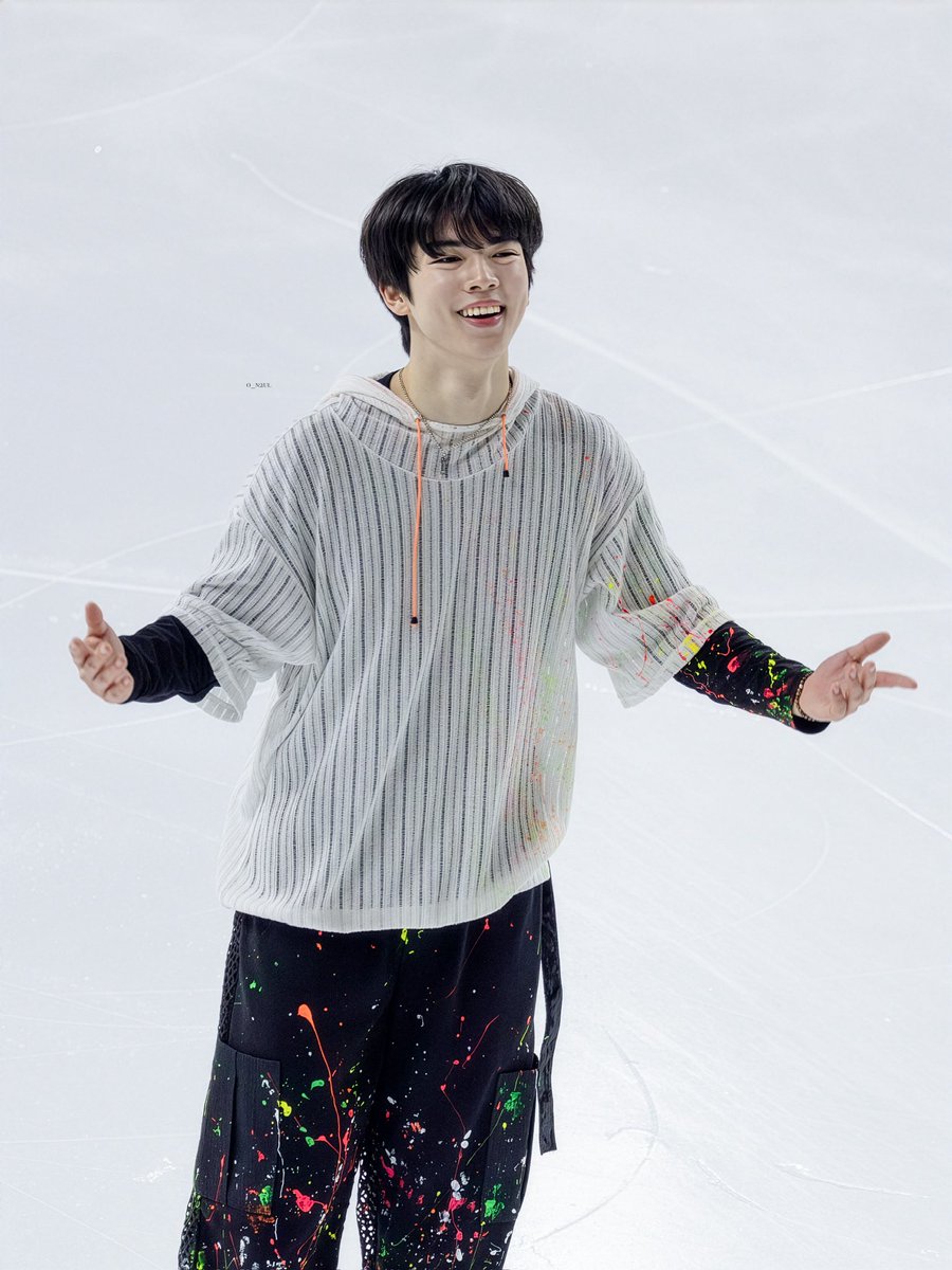 o_n2ul's tweet photo. #26종합 #차준환 #JunHwanCha 

☘️🌩️⚡️✨💖 https://t.co/fl9BZlxbx6