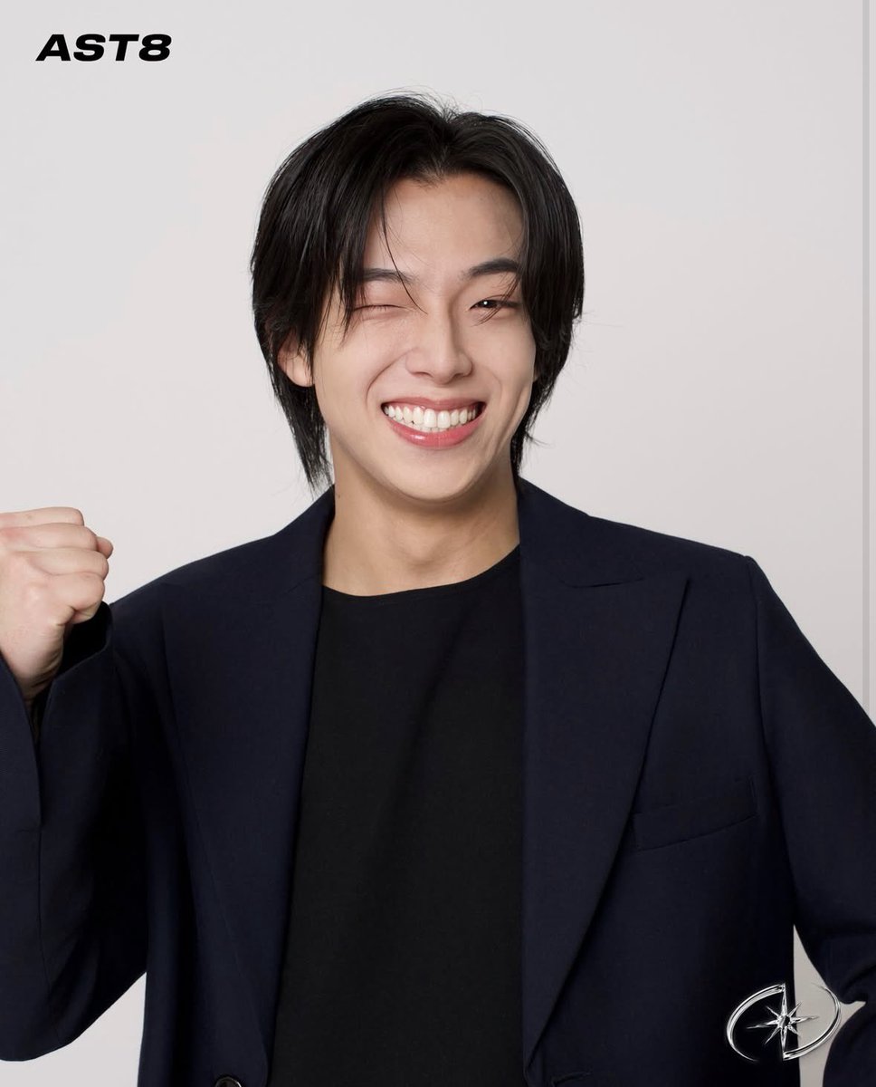 UtsugiRen's tweet image. 順位が動きました。現在2位。

正直、最高に燃えています。

ここからの逆転、面白くないですか？
本気で1位取り返しにいきます。

まだ終わってない。
あなたと一緒に頂点へ🔥

投票は［AST8.JP］
投票締切｜2.25

#AST8 #オーデション