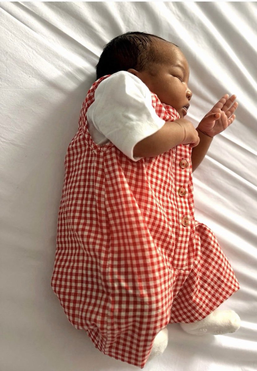 TvblogbyMLU's tweet image. Former #bbmzansi reality star Ashely Ogle announces the arrival of her baby boy.
Baby “Kenzo-Lu”.