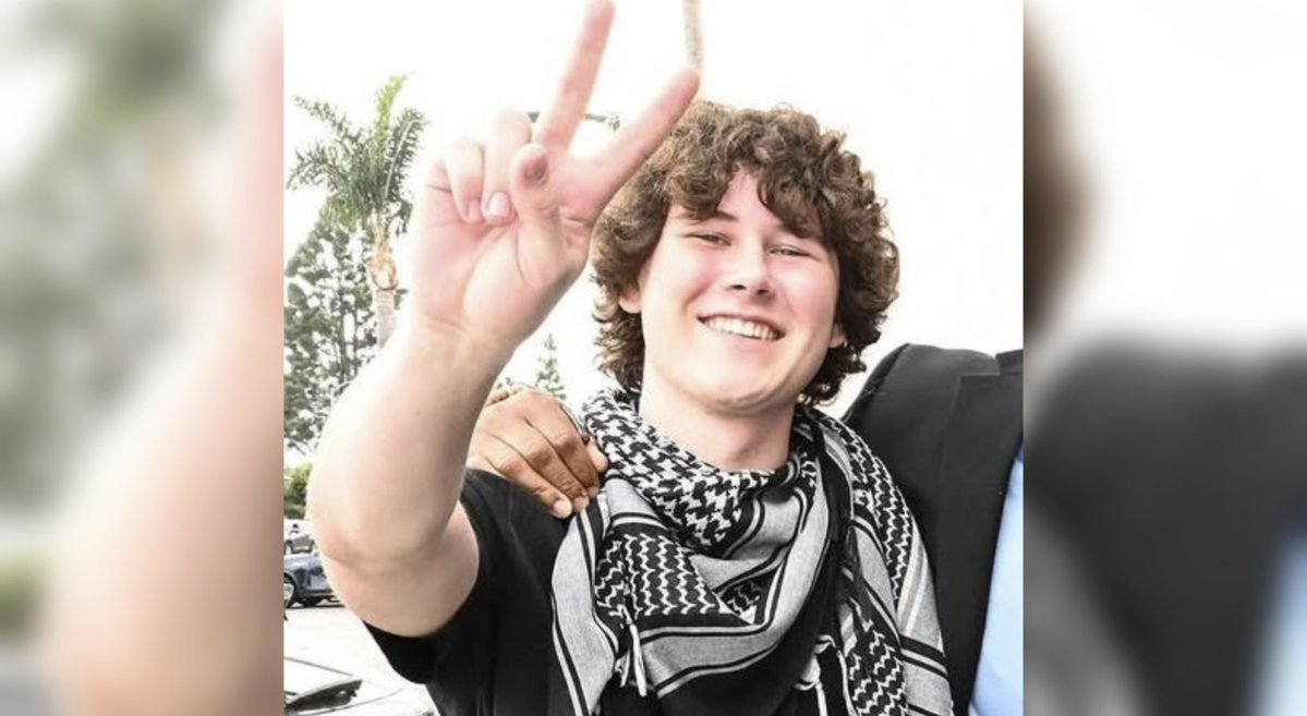 Youtube deletes Guy Christensen’s entire channel for opposing the israeli genocide &amp; supporting Palestine: get behind <a href="/guychristensen_/">YourFavoriteGuy</a>