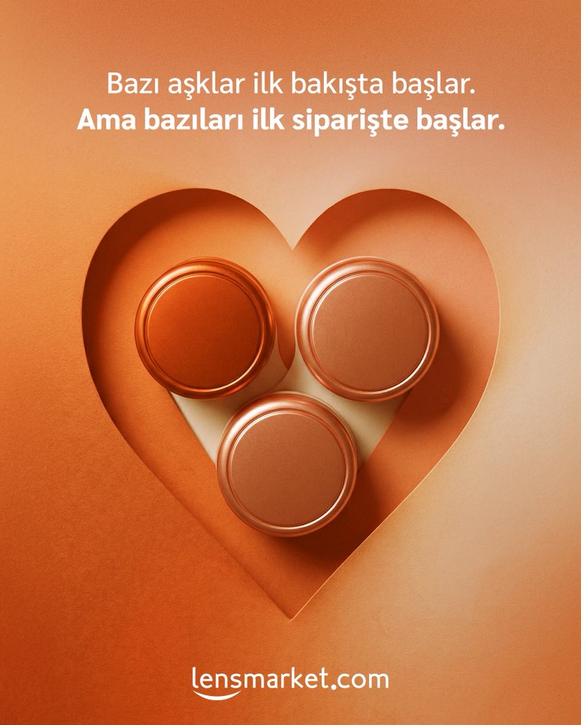 Aşk, bazen bir kelimeyle değil, bir bakışla başlar. Göz göze gelince kalpler aynı ritmi yakalar.

14 Şubat’ta aynı bakışı paylaşan herkesin Sevgililer Günü kutlu olsun. 💌