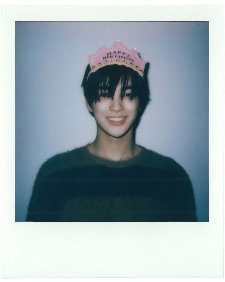 Maknae is turning 17 now! 🤍