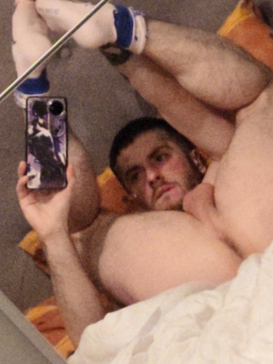 J3kr1n's tweet photo. Prêt pour vos queues la 😈 #ass #hole #anal #fuck #gay https://t.co/xrh0sALC58