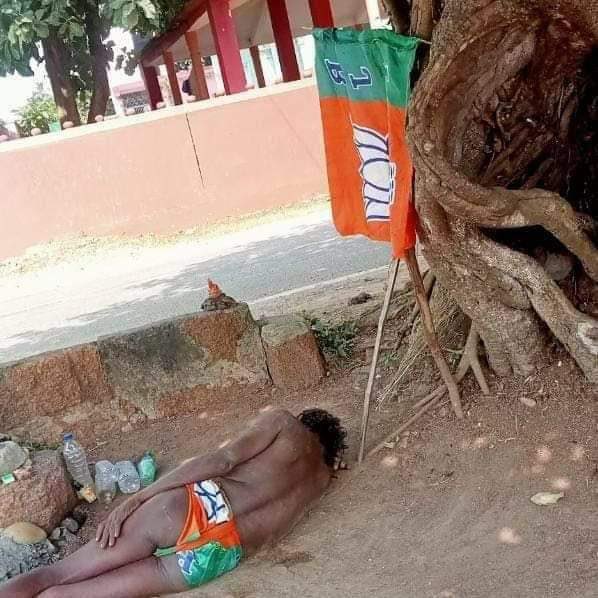 amock21's tweet photo. @Mrsinha Awake sinha😷 https://t.co/4HpjZXZp3m