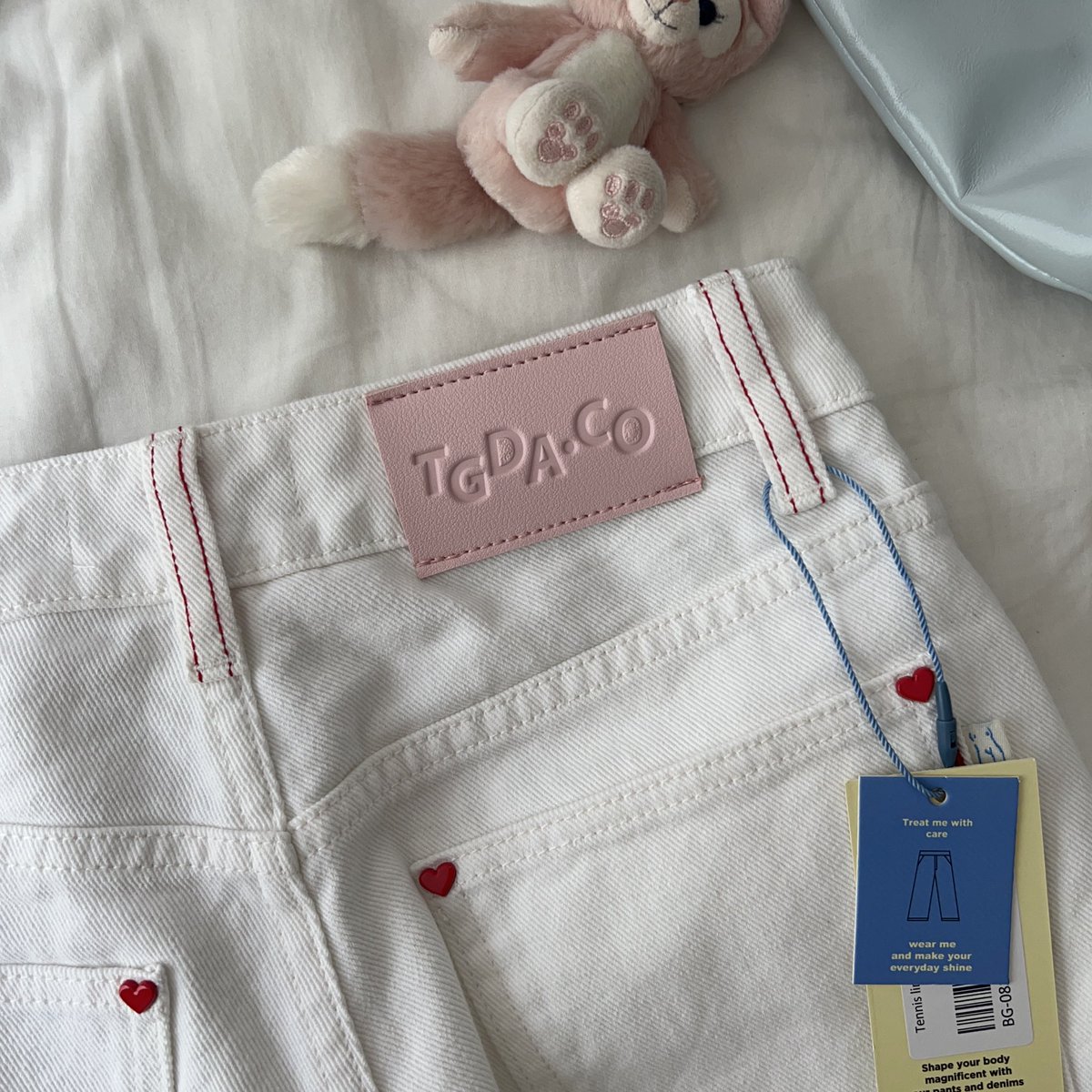 ได้มาแล้วว กางเกงของ tgda คอลวาเลนไทน์ น่ารักม้ากกก ดีเทลคือสิบเต็มเลยย ชอบที่มีป้ายสีชมพู น่ารักสุดๆ แล้วผ้าไม่บางเลยย🎀💌✨