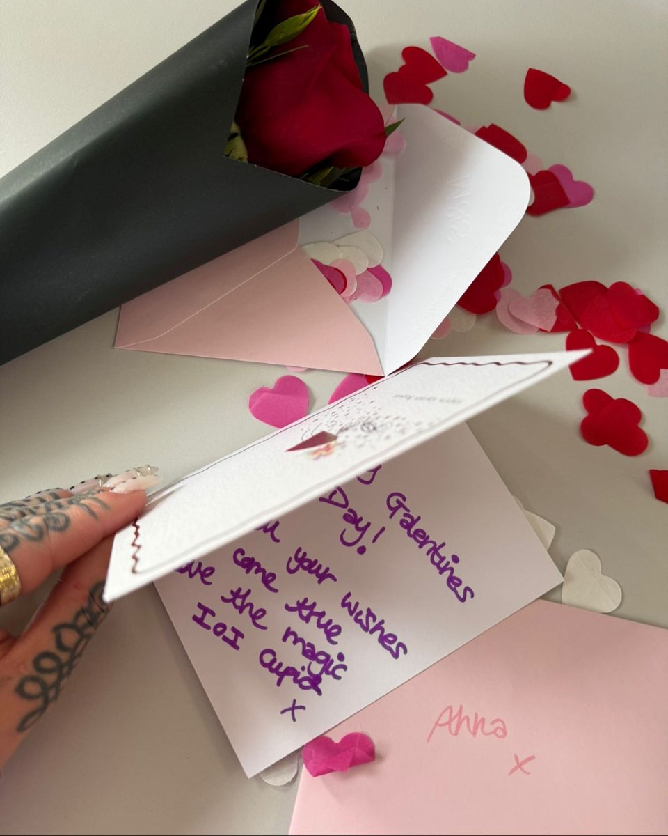 IO Interactive tweet media