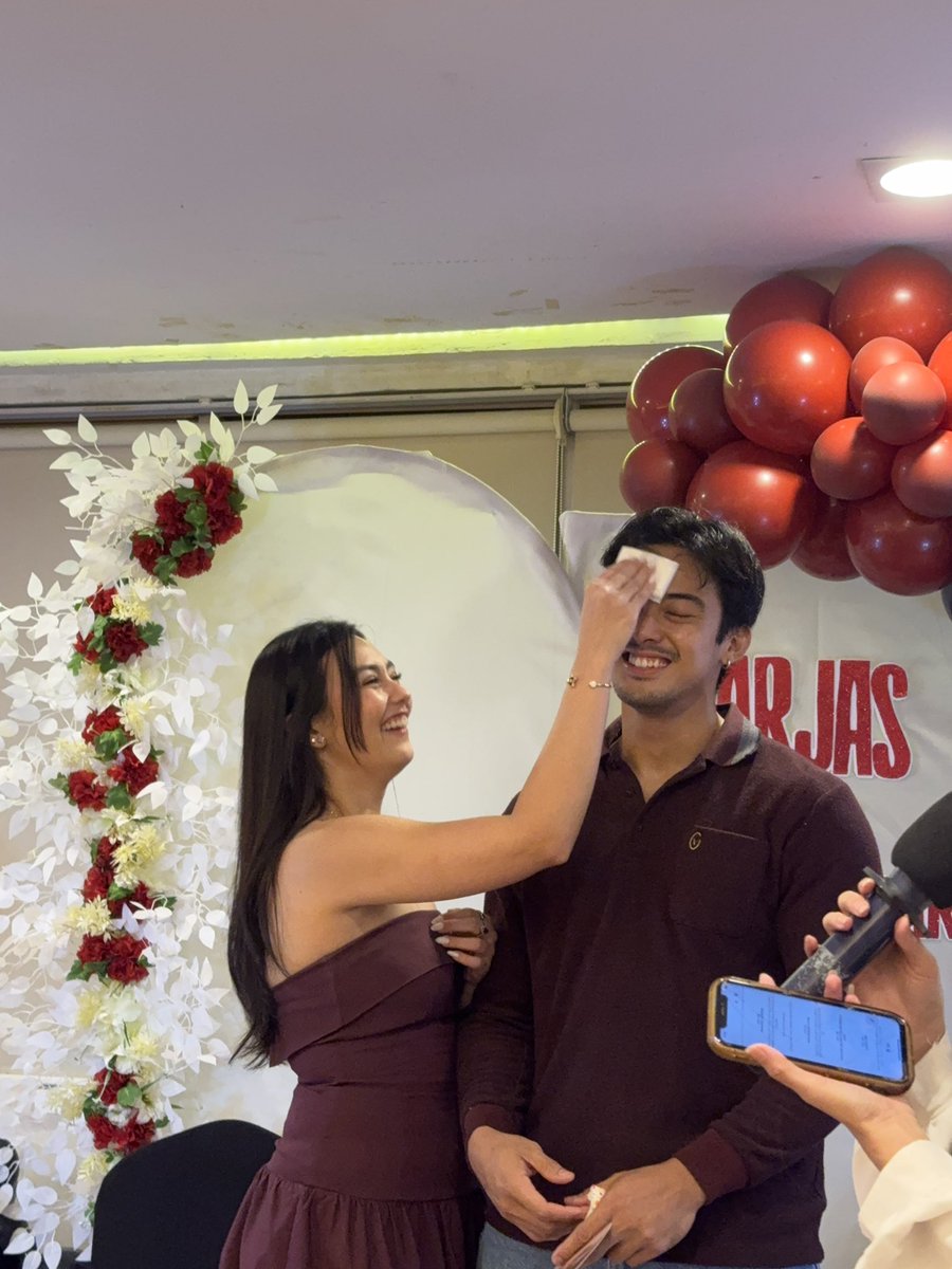 mushiieeeee's tweet photo. The sweetest bonds are built on thoughtful little gestures.

ARJAS LOVES TARANTANONG https://t.co/t42KFzfO3e