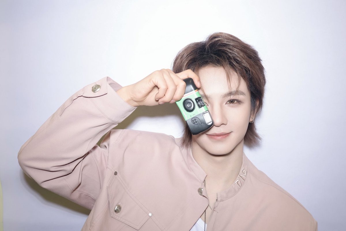 #LEV #레비 #レビ
#WANGZIHAO #왕즈하오 #王子浩 #ズハオ