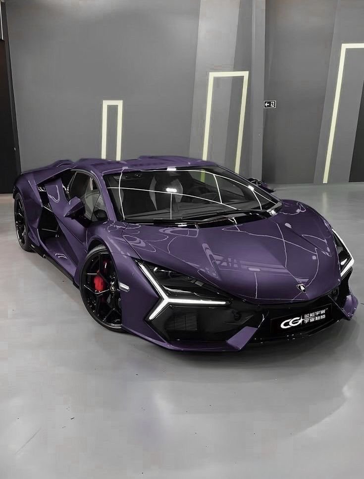 Elitecargasm's tweet photo. Lamborghini Revuelto 😈 https://t.co/GI2rblGvMI