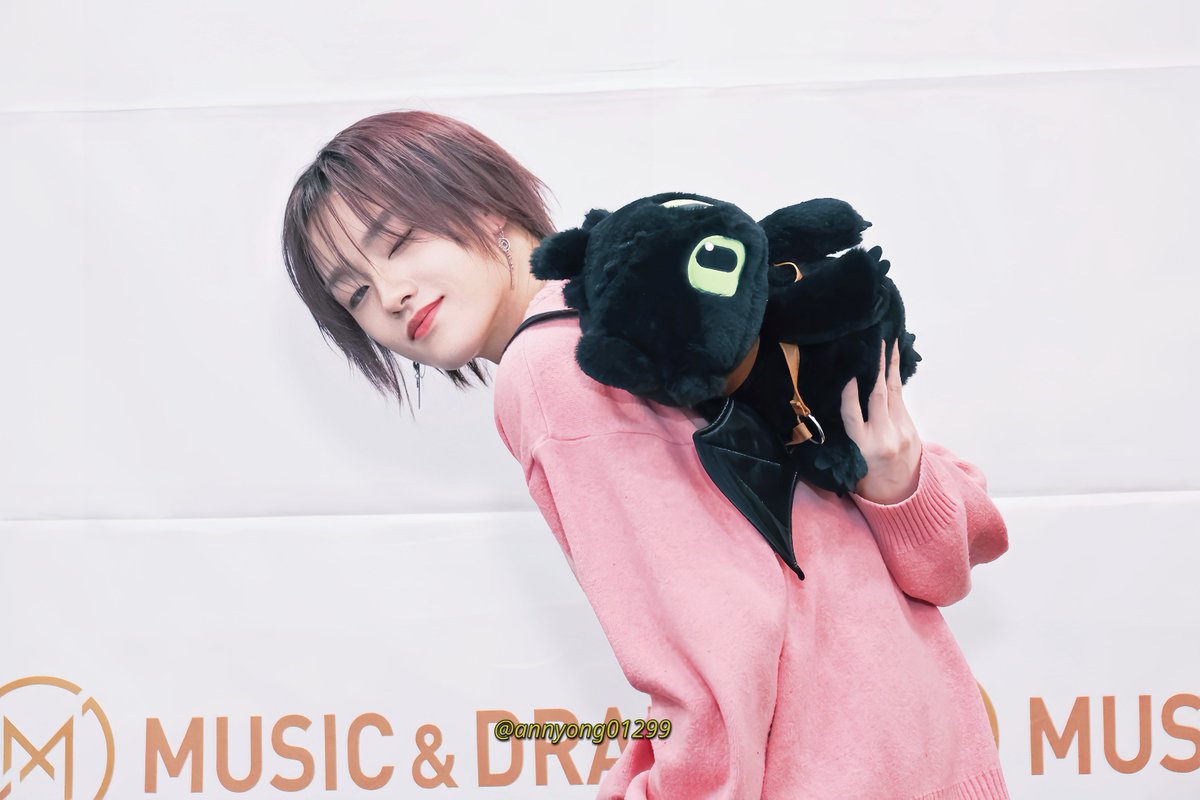 annyong01299's tweet photo. 🍫
#AM8IC #엠빅
#SAHO #사호 #斯皓 https://t.co/uiAT38h71Z