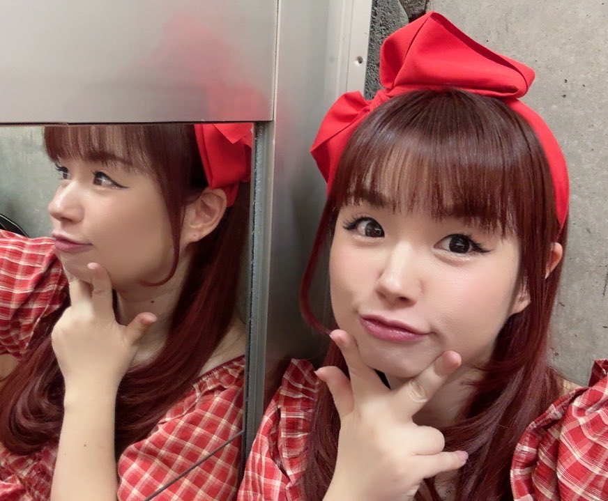 今日こそこの日だ！と、 SUZUNEちゃんから頂いた 赤いリボンの