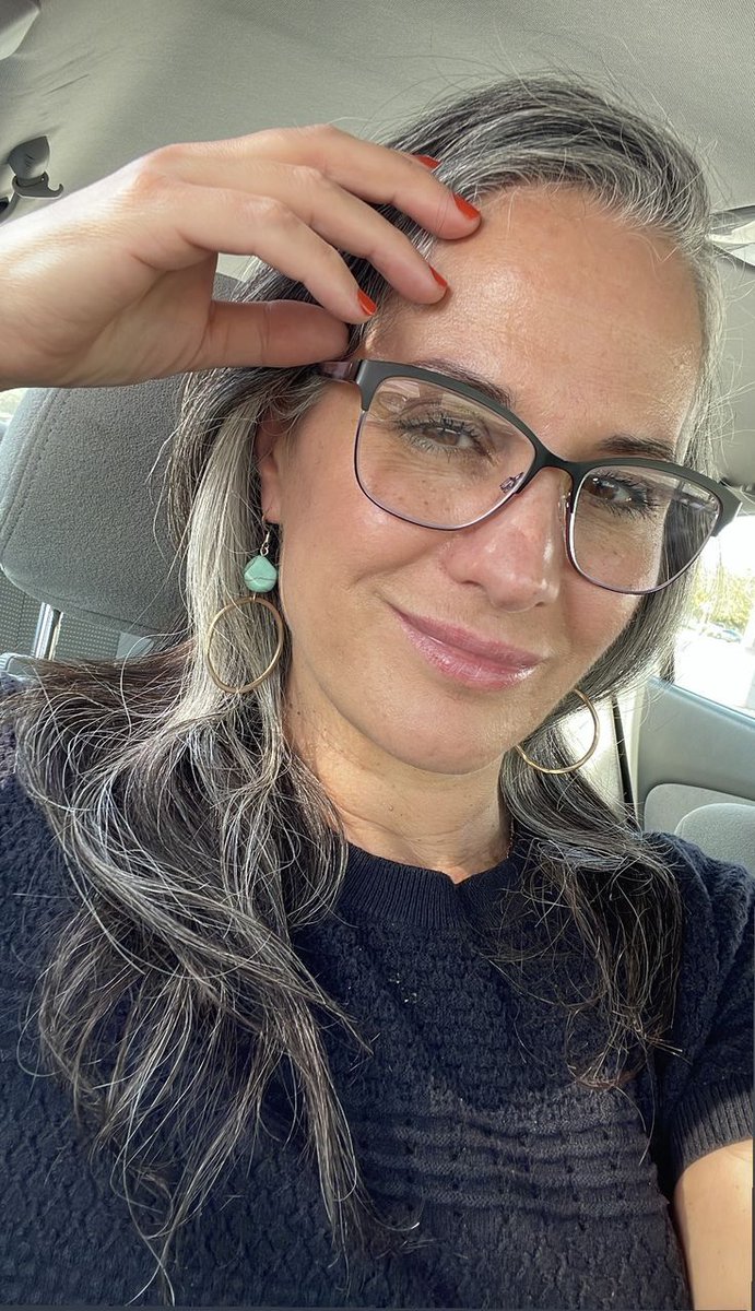 I'm so tired of men rejecting me because I'm old 💔😔