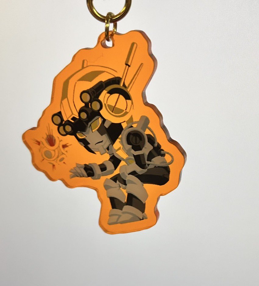 Ciko43siko's tweet image. This clear orange acrylic sheet is really tasty 
#Trepan #Transformers