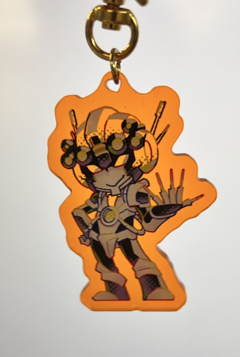 Ciko43siko's tweet image. This clear orange acrylic sheet is really tasty 
#Trepan #Transformers