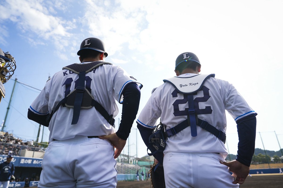 lions_official's tweet photo. #小島大河 選手 #古賀悠斗 選手

#埼玉西武ライオンズ #seibulions #打破 #南郷春季キャンプ https://t.co/WCbkfuoxUT