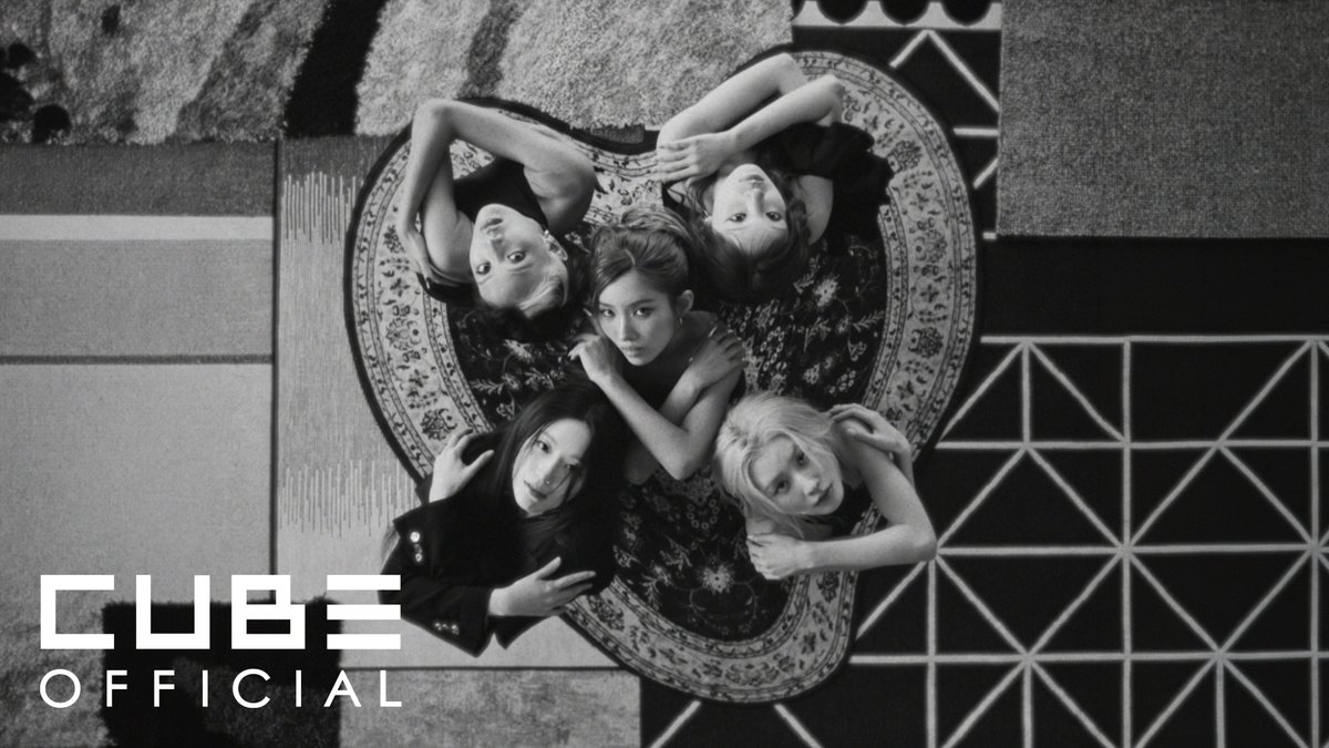 [📺] i-dle (아이들) 'Mono (Feat. skaiwater)' Vertical Performance Video

🔗 youtube.com/shorts/iy5q8EY…

#아이들 #idle
#Mono