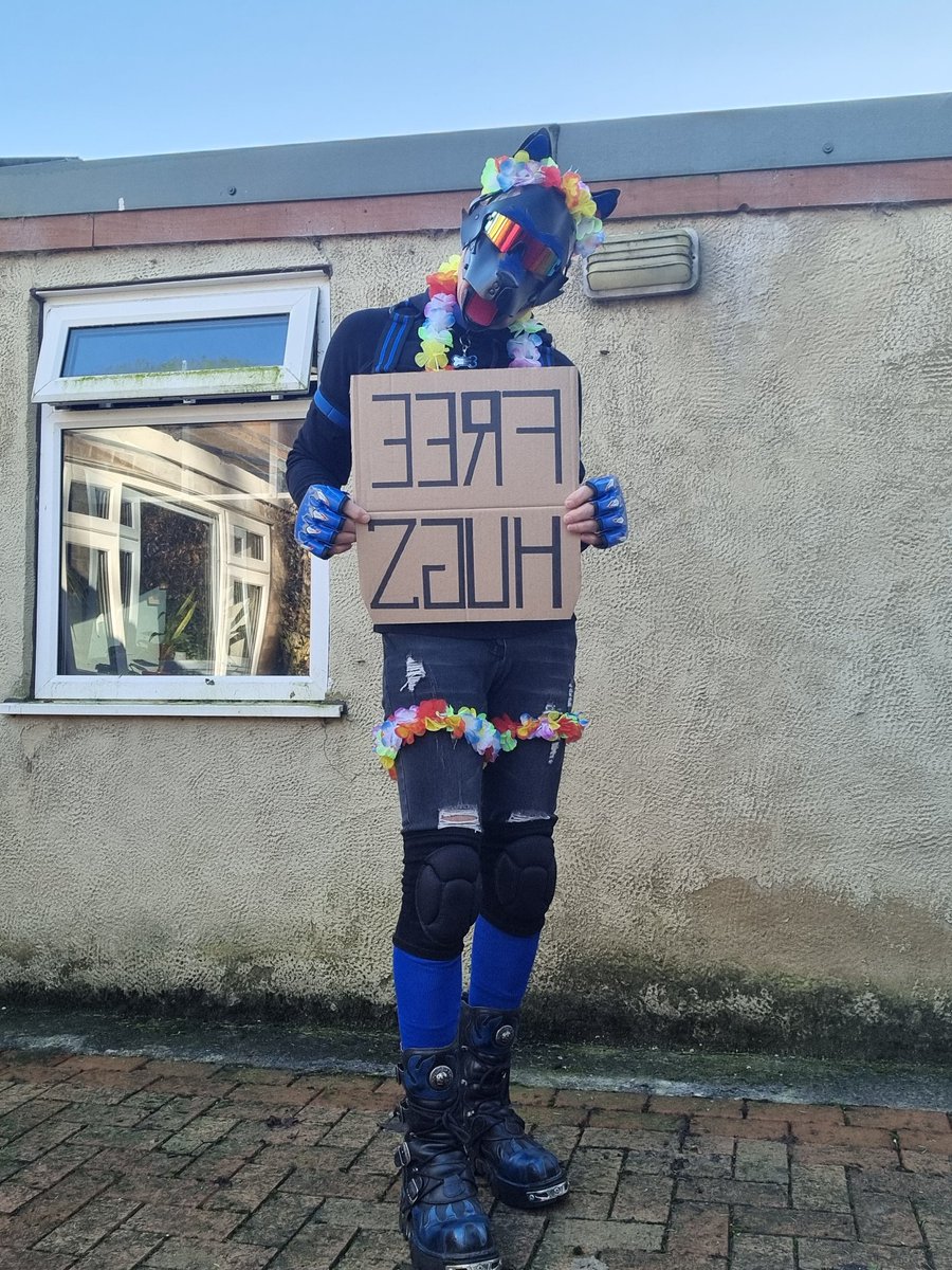 Happy Valentine's everyone. Huggggs.