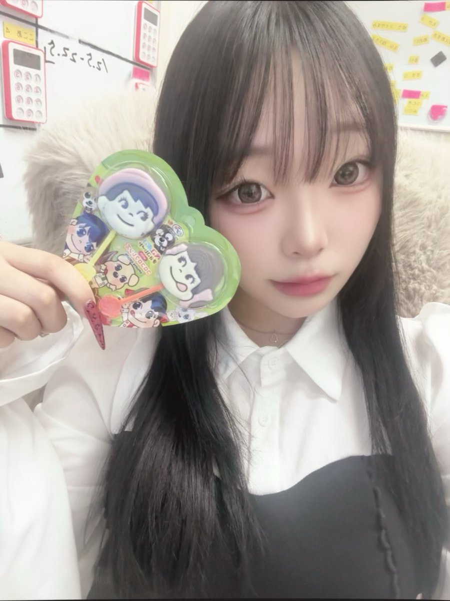17_moon10's tweet photo. *•.𝙷𝚊𝚙𝚙𝚢 𝚅𝚊𝚕𝚎𝚗𝚝𝚒𝚗𝚎🤍 ̖́- https://t.co/YgKLY0RbqF
