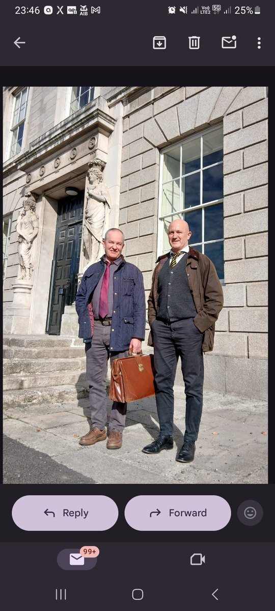 Dr. Marcus De Brun tweet media