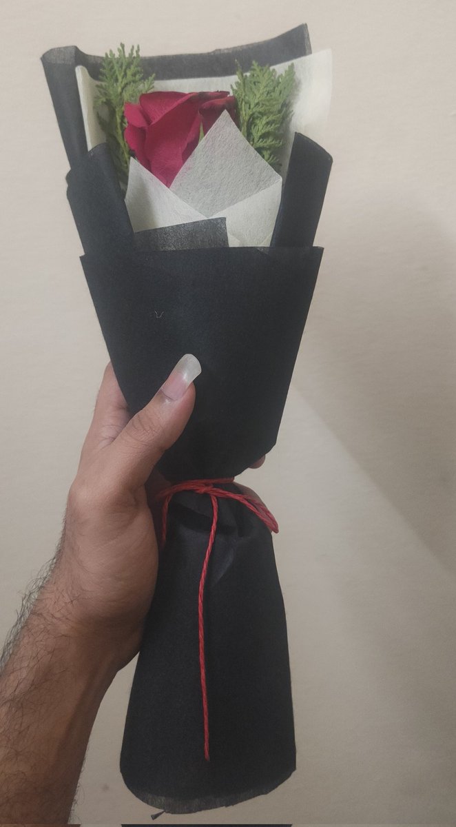 vikky122333 tweet media