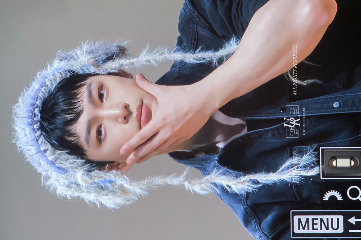 𝑼𝑹. tweet media