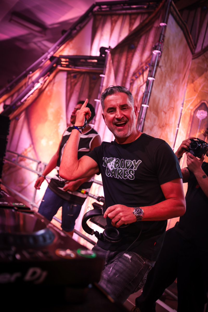 Thank you <a href="/DystopiaFest/">DYSTOPIA</a> for having me 🔥 you guys were amazing! ❤️‍🔥