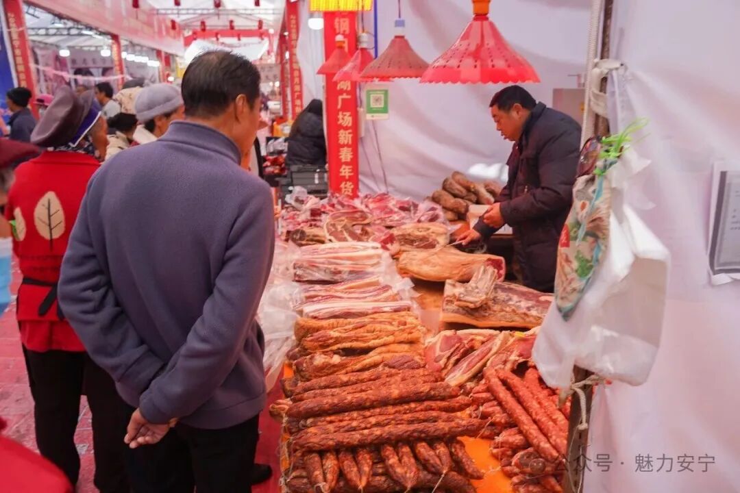 Discover Anning tweet media