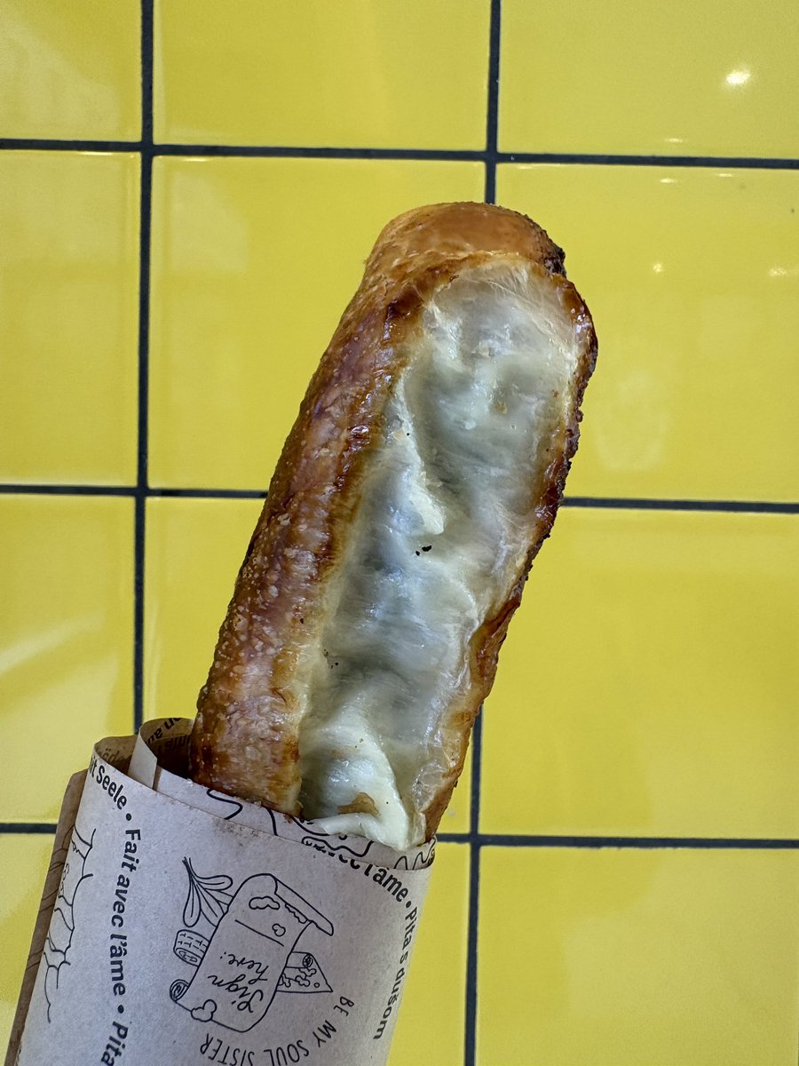 Les Tasters tweet media