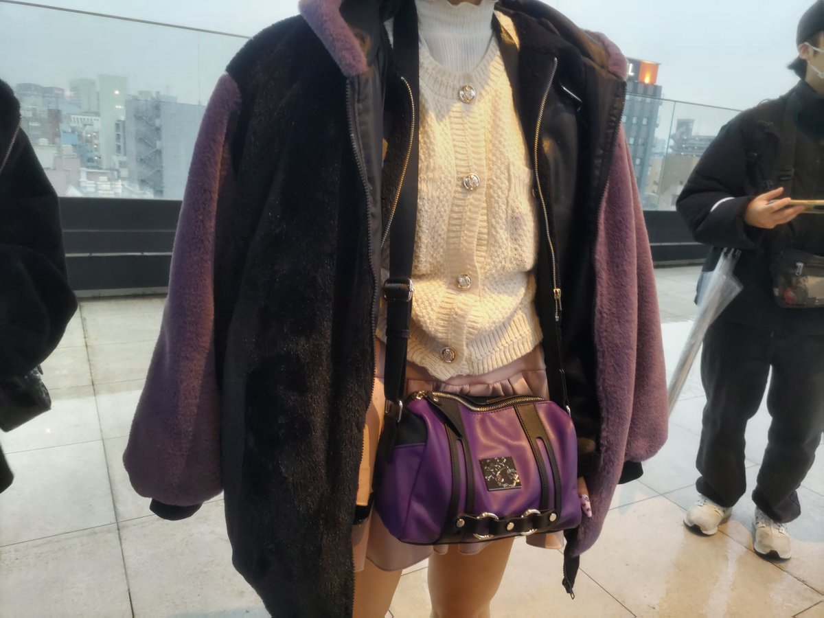 酒強くなりたいな〜？

ていうかコレの記憶もないんよねぇ？
ヲタクさんに教えられて…　
画像フォルダ見たらあった好きw

推し変はしない