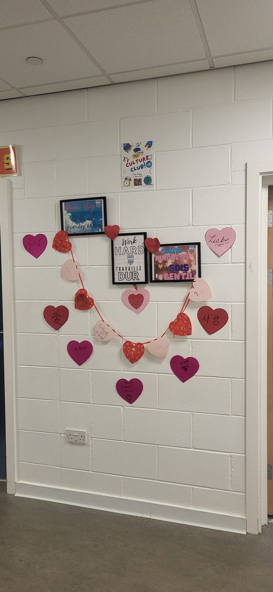 Señora Madame G tweet media