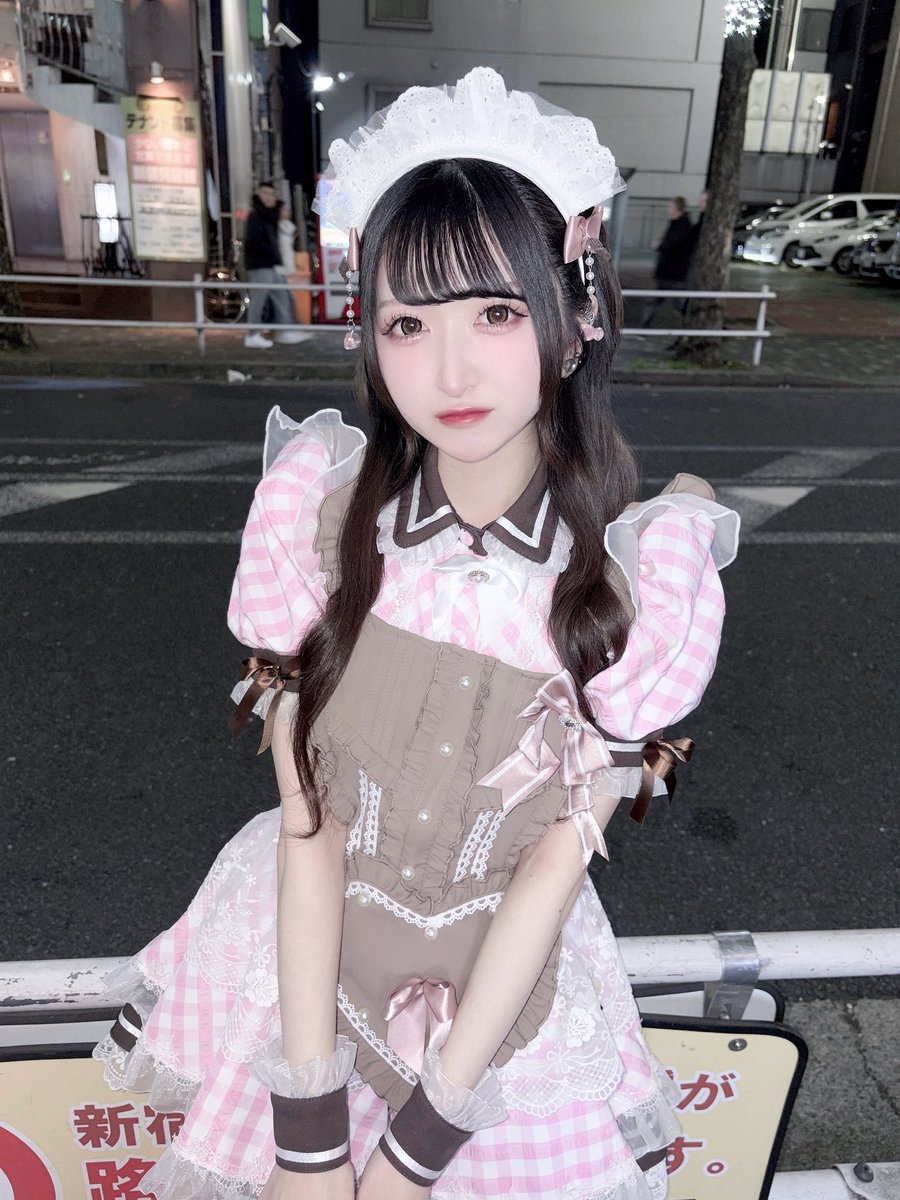 wacochamu's tweet photo. 本命チョコ受け取ってくれる ？ https://t.co/0bmW7A1Apo
