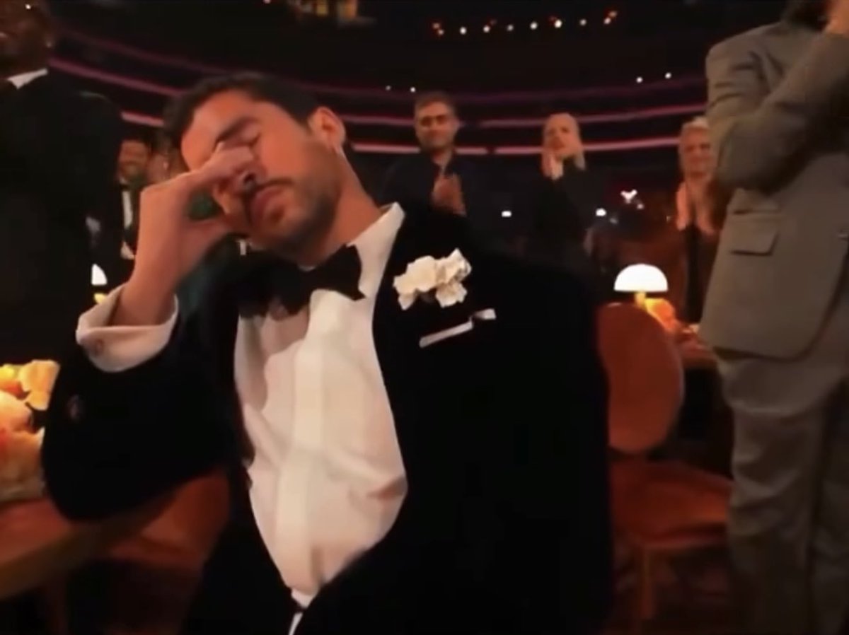 Lo admito soy un sentimental 😎

#BingX #ValentinesDay