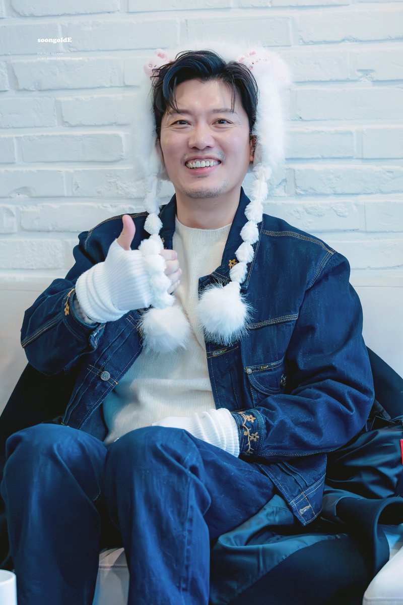 260208 생일카페 : DEAR MY H
인사잘해장꾸토끼

#박희순 #ParkHeeSoon