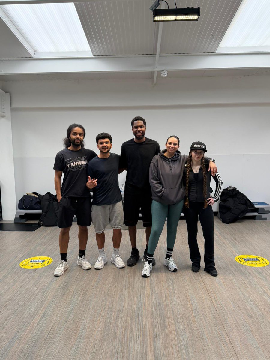 KINGS AWARD WINNING URBAN YOUTH CHARITY tweet media