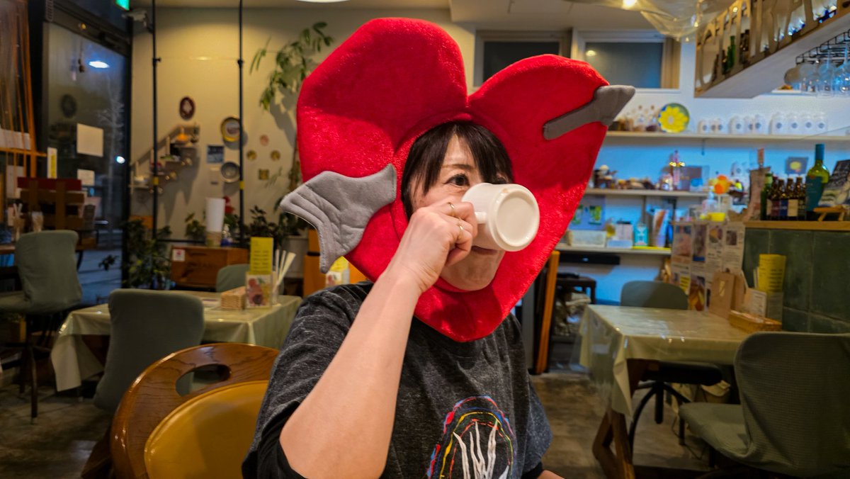 ため息が出る程美味しいシトラ八王子さんのカッサータ。
今回はバニラアイスを付けてもらって一緒に食べたら、さらに感動的な美味しさでした。
バレンタインが近かったので、私はこのスタイル…
#八王子
#シトラ八王子
#CITRA
#カッサータ