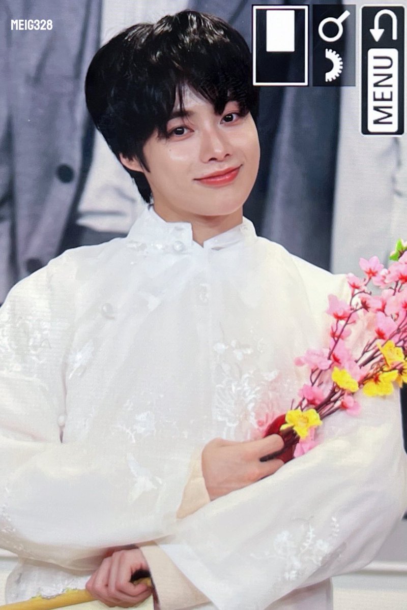 meig328_tpst's tweet image. [PRE] 260214 애플 팬싸

Tết Tết Tết Tết đến rồi🧧

#TEMPEST #TPST #템페스트
#한빈 #한빈아_hanbin_Ơi #HANBIN