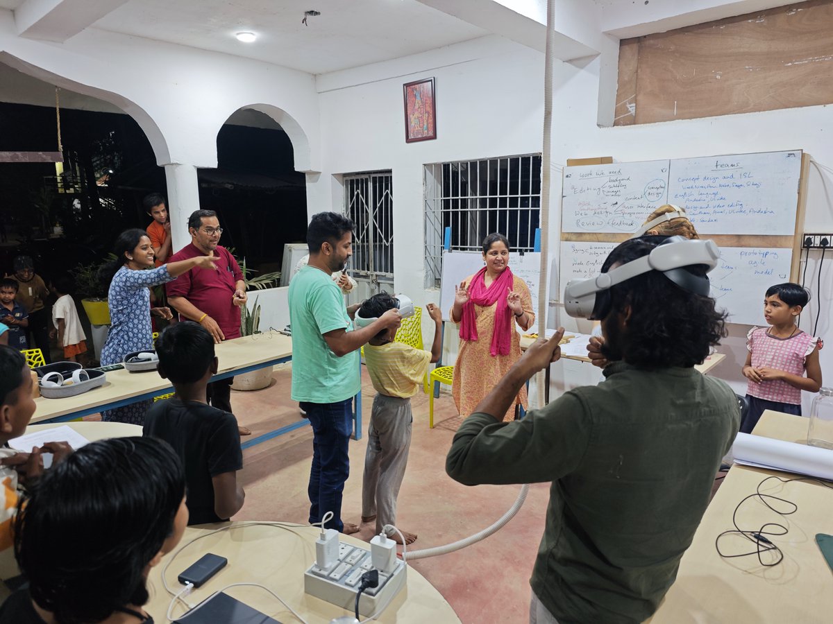 AmritaCREATE tweet media