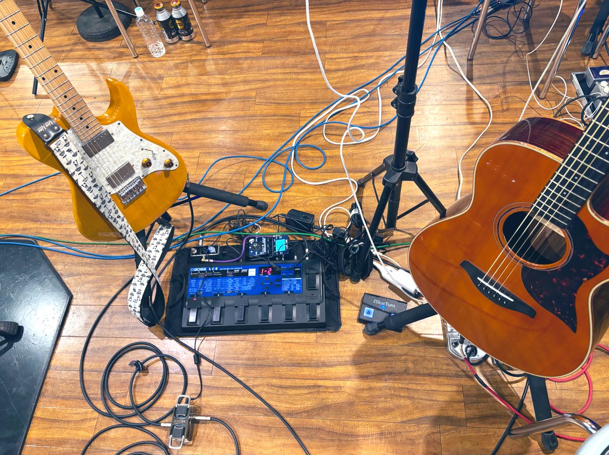 前髪の白髪の成長がとても良い感じ！

もちろんリハも良い感じ！

2/21はあじっこさんワンマンへ是非是非！