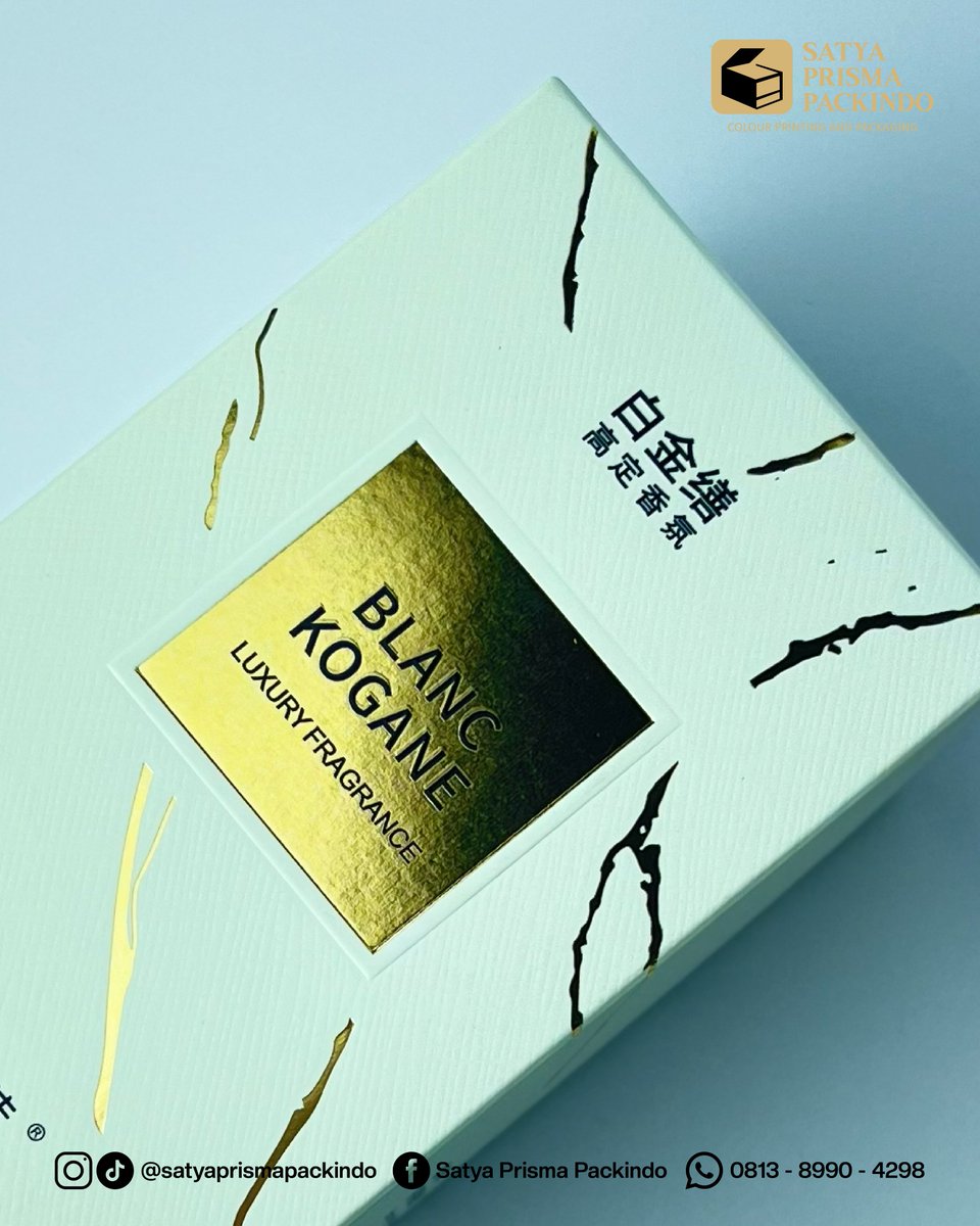 satyaprismapack's tweet image. Soft. Clean. Timeless. ✨
BLANC KOGANE dengan ivory marble box &amp;amp; aksen gold — clean look, premium feel.
Simple design, luxury impression.

#PackagingCustom #KemasanCustom #PackagingDesign #CustomPackaging #PerfumePackaging