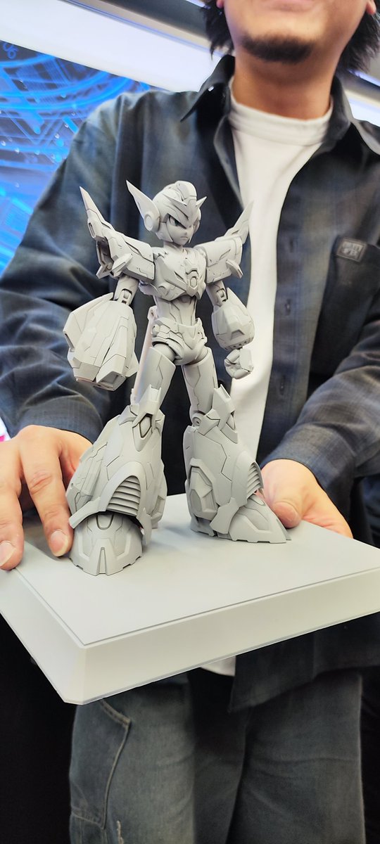 コトブキヤのトークライブに参加水野版エックスの完成品フィギュアの