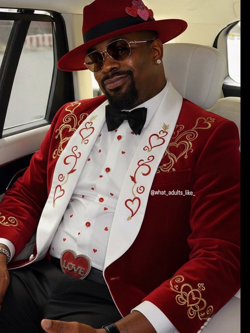 I decided to give your look a little upgrade for today... because a man with your heart deserves to wear it on his sleeve (literally). You look incredible. Happy Valentine's Day.
.
Happy Val