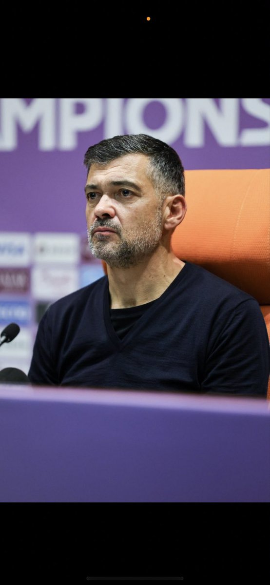 البرتغال و المانيا يورو 2000 
3_0  و هاتريك سيرجو كونسيساو مدرب #الاتحاد 
youtu.be/qRpR_3pJdZI?si…