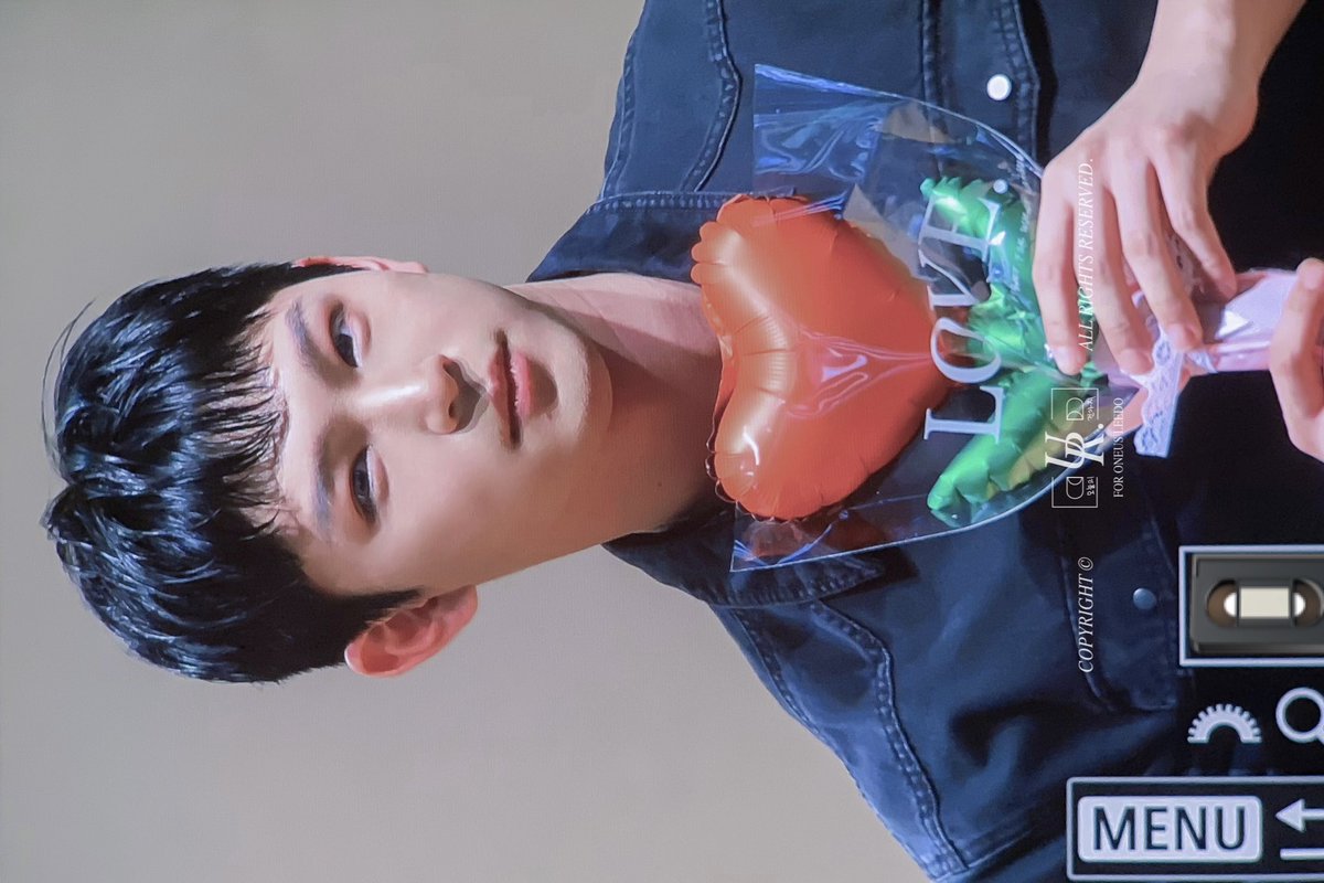 𝑼𝑹. tweet media