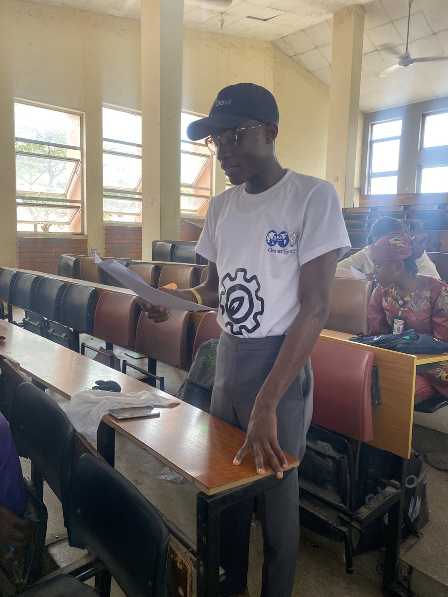 🚨HAPPENING INSIDE THE SENATE 

Chairman of Sustainable development goals (SDGs) Actualization 
Senator Etim  giving report to the house on the current situation surrounding the school structured seminars and institutional collaboration 

#FutminnaSRA
#4thSitting 
#bosso