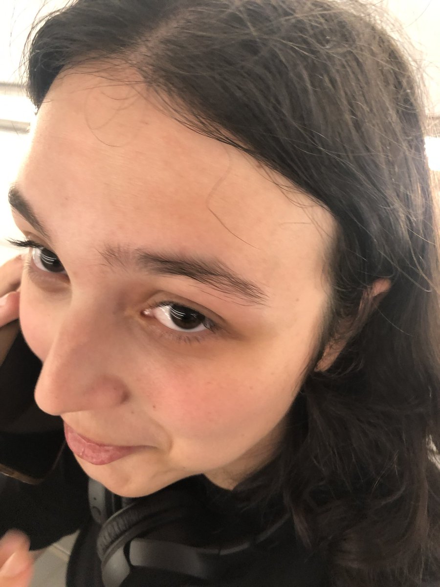 999albe's tweet photo. Happy valentine to my favourite person ever 💜 https://t.co/a0rHmBG2cB
