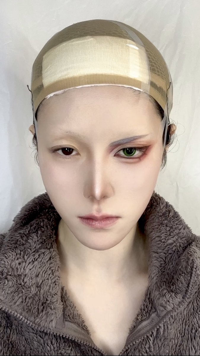 hrsncs's tweet image. 女性キャラすると男？
って言われて来たんですけど、ちょっとは男女の違い出せるようになったのでは…？
動画のスクショですいません😂

 #Cosplay  #make