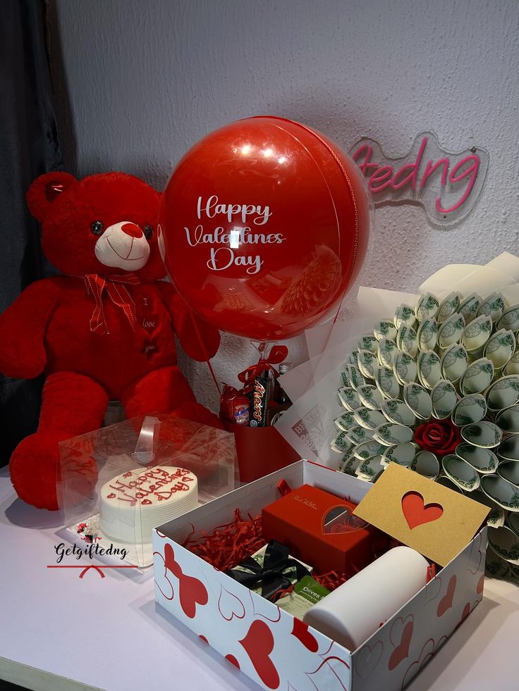 Happy Valentine's day Everyone 
Enjoy your day ❤️🥰
But have condoms with you just in case 😂