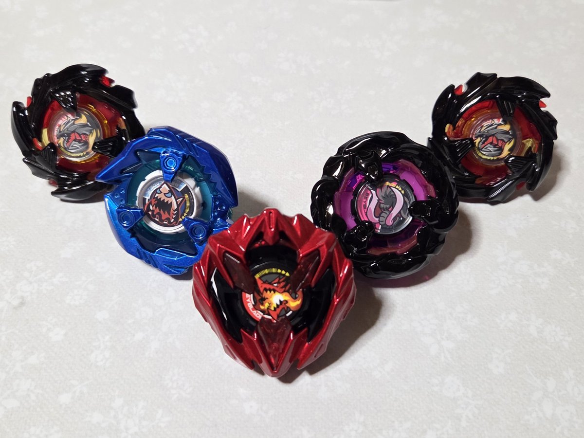 コンプセットでは無かったものの、これなら十分満足や #ベイブレードX