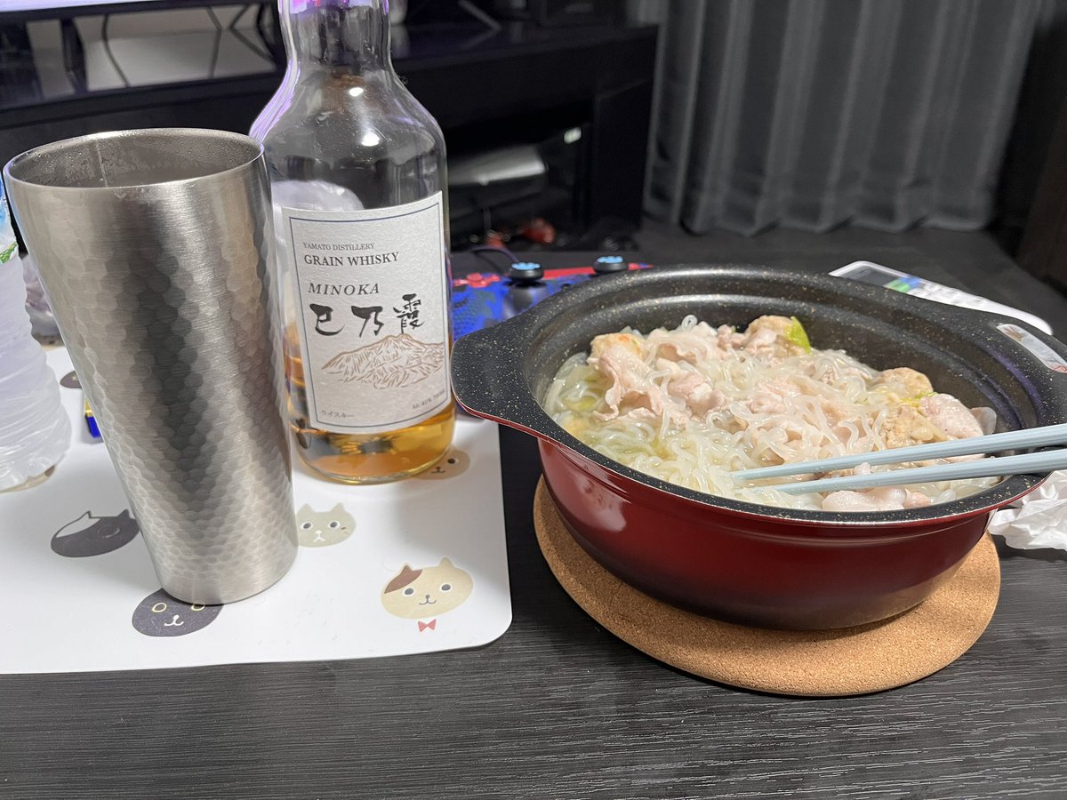 今日もドラクエするぞー🎮
ヘルシー鍋2週間目🍲